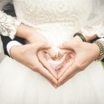 Разносчик еды в США спас свадьбу и провел церемонию венчания