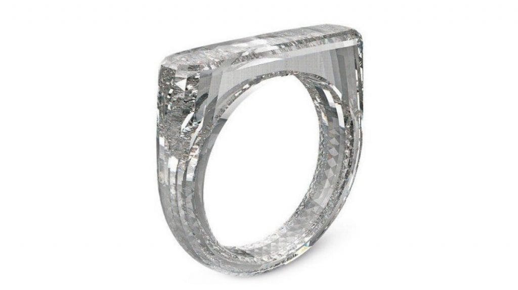 Первое в мире кольцо из цельного бриллианта создали в Америке