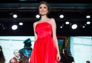Что мы знаем о «Петербургской красавице 2018» Марине Карпуниной