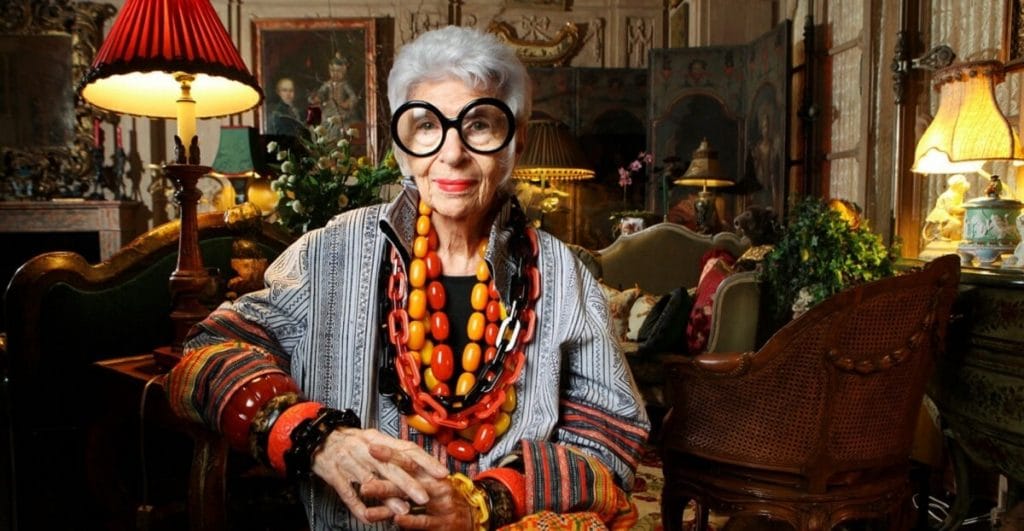 97-летний дизайнер Айрис Апфель стала моделью