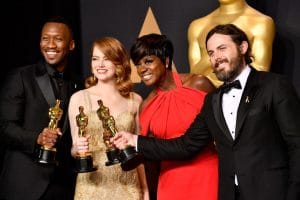 Церемония «Оскар» впервые за 30 лет пройдет без ведущего