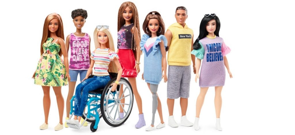 Mattel выпустит куклу Барби на инвалидной коляске