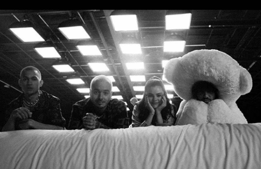 i cant get enough селена гомес новый клип i cant get enough селена гомес новый клип