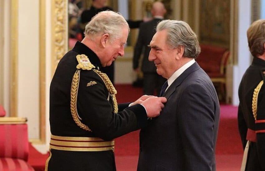 твигги орден британской империи принц чарльз твигги орден британской империи принц чарльз