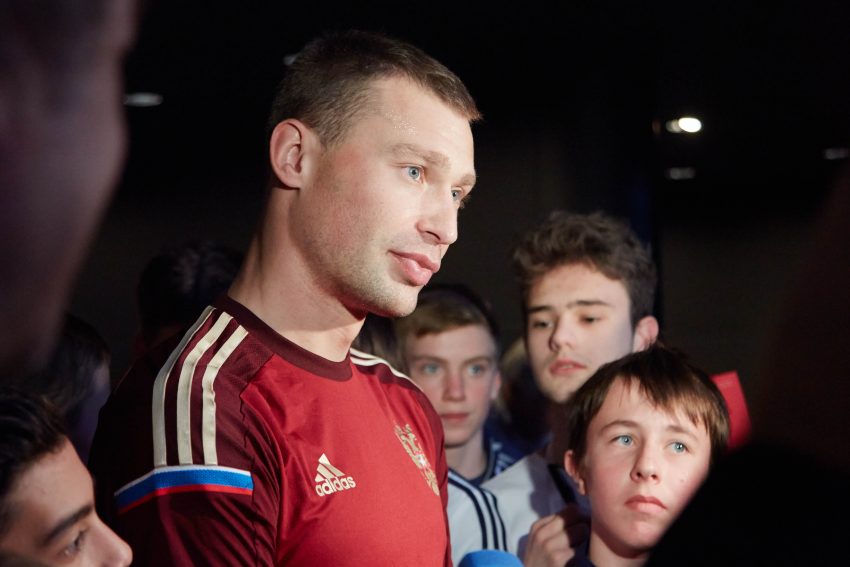 Футболист Василий Березуцкий