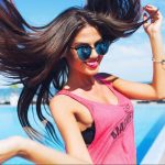 Золотые правила: как ухаживать за волосами летом