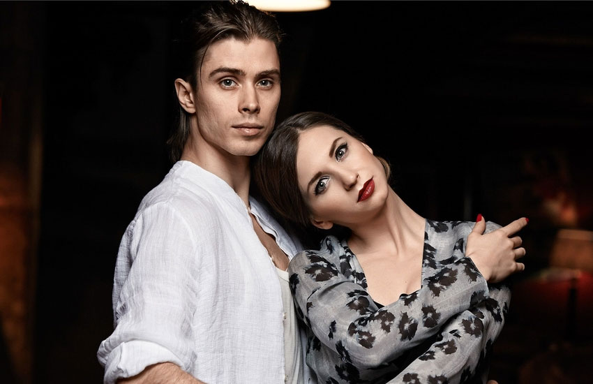 Анна Тихомирова и Артем Овчаренко артисты балета Анна Тихомирова и Артем Овчаренко артисты балета