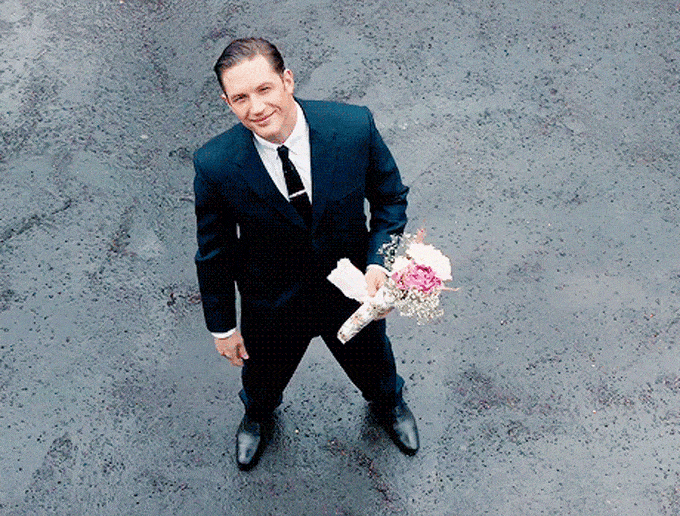 Том Харди кадр гифка