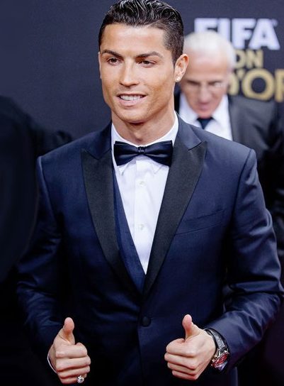 Криштиану Роналду украшения