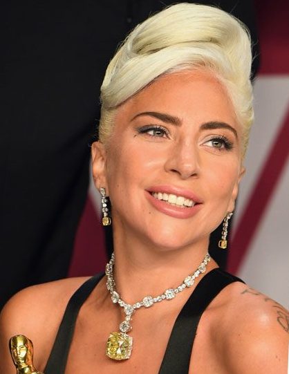 Леди Гага подвеска украшения драгоценности