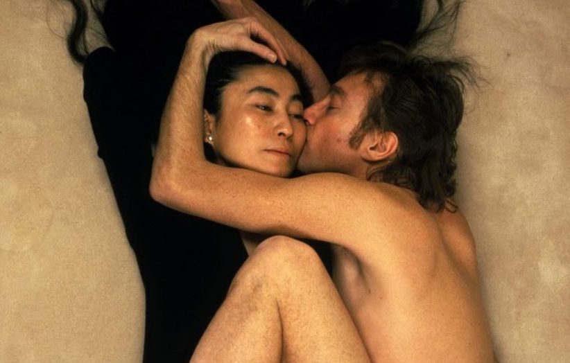 Йоко Оно Джон Леннон фотография Энни Лейбовиц