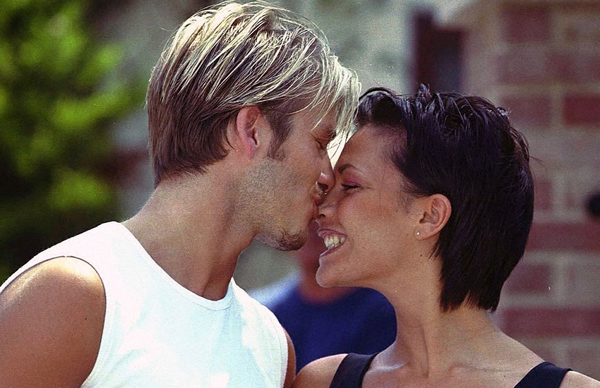 Виктория и Дэвид Бекхэм муза для мужа семья звезды