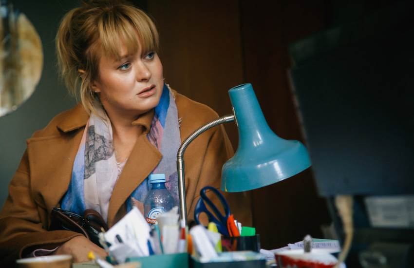 давай разведемся кадр из фильма анна михалкова