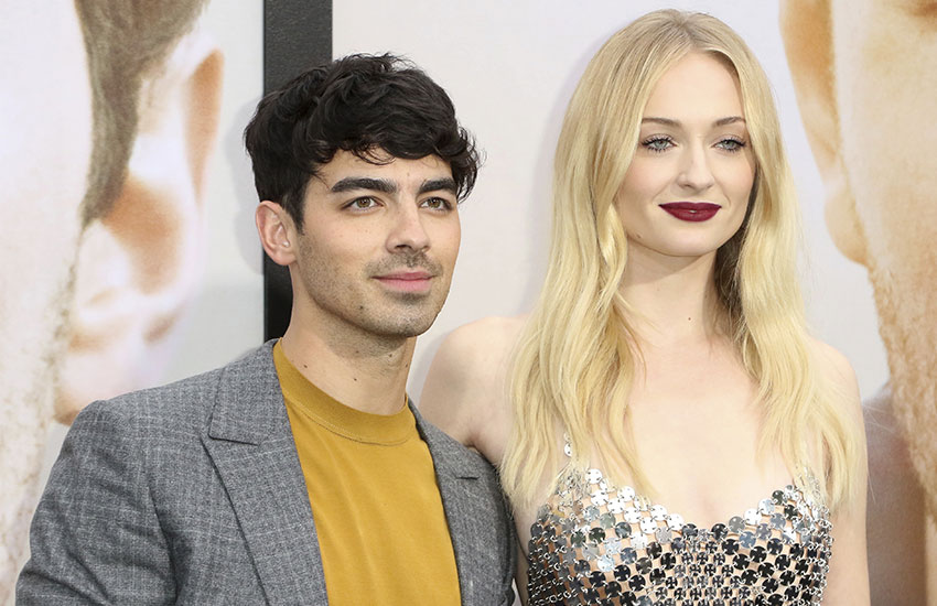 Софи Тернер и Джо Джонас Софи Тернер и Джо Джонас