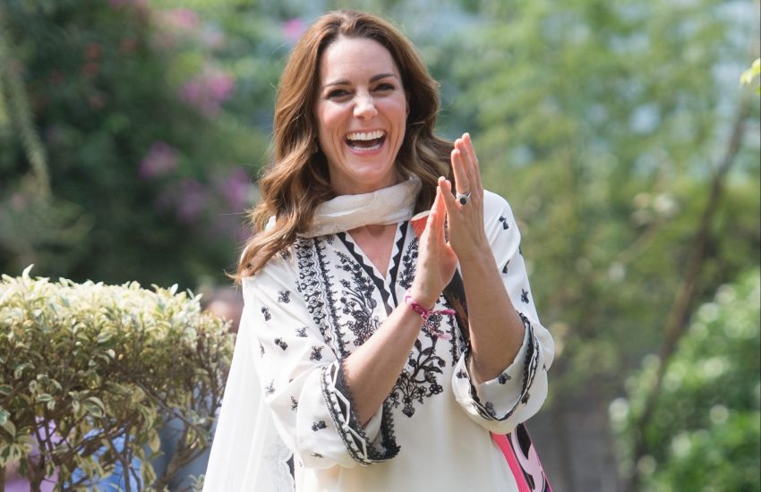 Кейт Миддлтон герцогиня Кембриджская обручальное кольцо