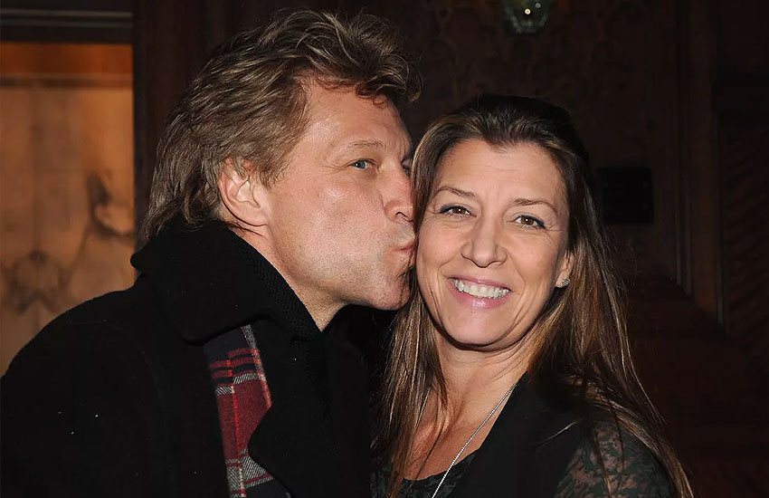Джон Бон Джови с женой Джон Бон Джови с женой