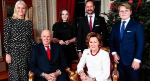 Поздравление от монарха: смотрим новые королевские рождественские открытки