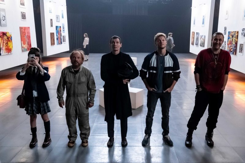 Молодой авантюрист Артем (Дмитрий Власкин  – «Физрук», «Молодежка») полон намерений провернуть аферу века – похитить одну из самых дорогих картин современности.