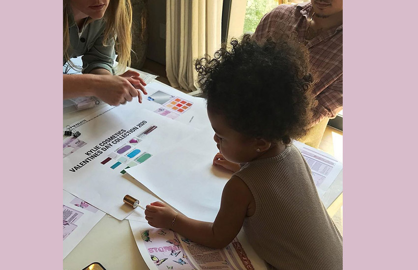 Кайли Дженнер новая коллекция для макияжа Storm