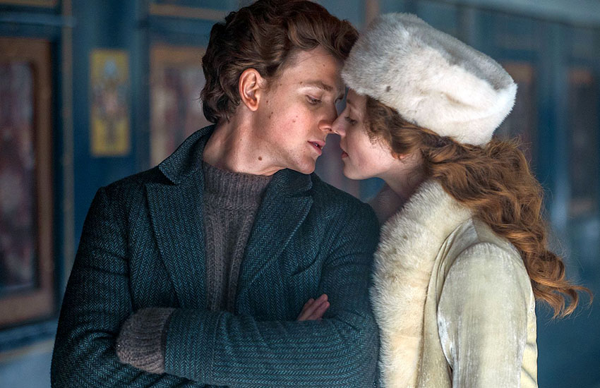 Серебряные коньки Режиссер Михаил Локшин. В главных ролях: Федор Федотов, Софья Присс, Алексей Гуськов, Юрий Колокольников Серебряные коньки Режиссер Михаил Локшин. В главных ролях: Федор Федотов, Софья Присс, Алексей Гуськов, Юрий Колокольников