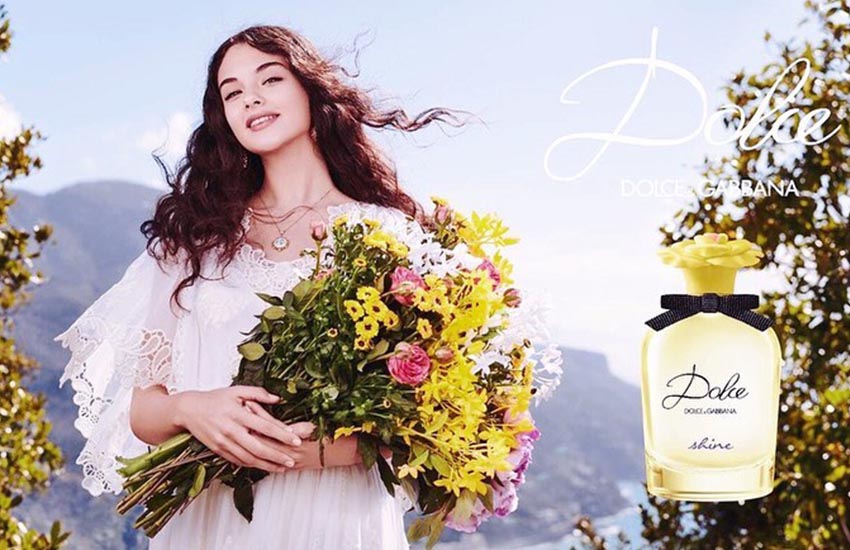 Dolce & Gabbana Deva Cassel Dolce & Gabbana Deva Cassel