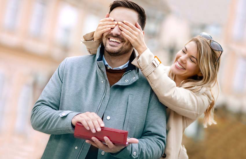 23 февраля подарок мужское украшение