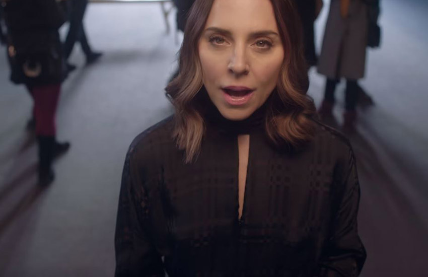 клип Мелани Си Who I Am клип Мелани Си Who I Am