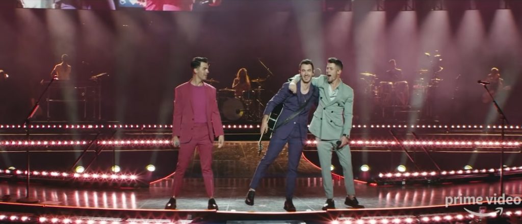 На сцене и за кулисами: вышел фильм о группе Jonas Brothers
