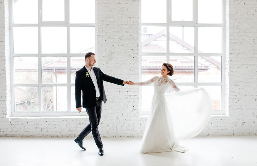 585 Золотой, идеи для свадьбы, образ невесты, подготовка к свадьбе, свадьба в стиле минимализм, советы стилиста