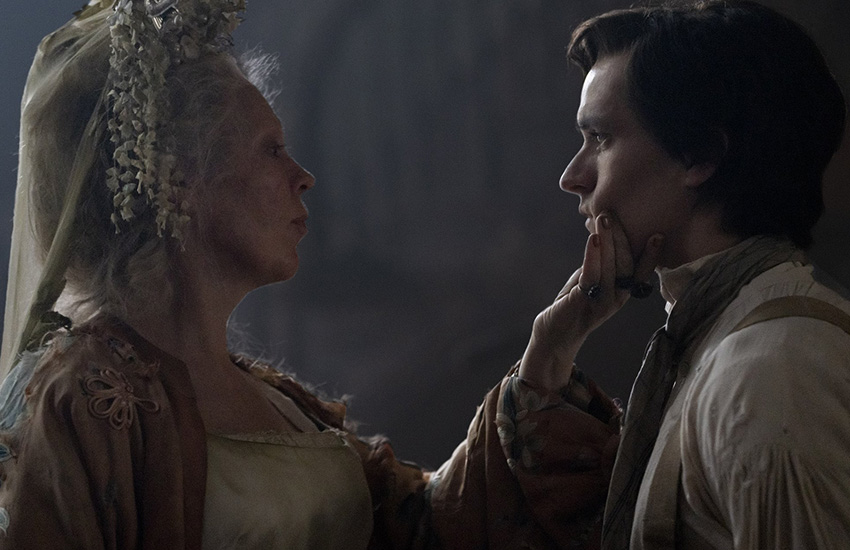 сериал Большие надежды, Диккенс, Оливия Колман