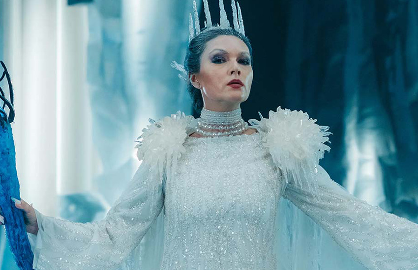 Баба-яга спасает Новый год, кадр из фильма, кинопремьера