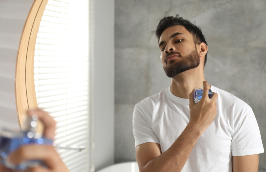 мужчина, зеркало, духи