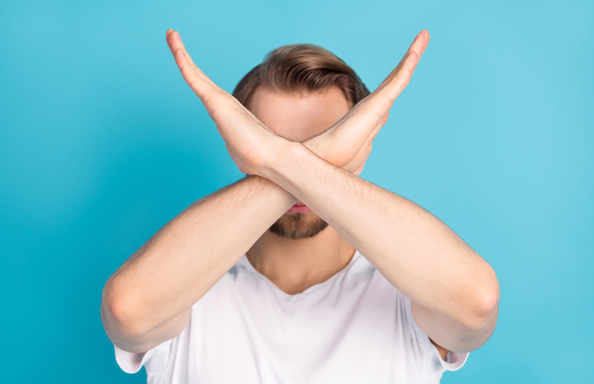 мужчина, стоп, осторожно