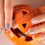 Маникюр на Хэллоуин: 8 стильных идей