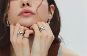 Золото плюс серебро: как стильно сочетать металлы в 2026 году