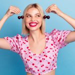 Вишневый сок: подборка украшений в трендовом цвете