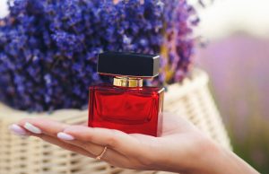 Главные ароматы весны и лета 2026: что носить в новом сезоне